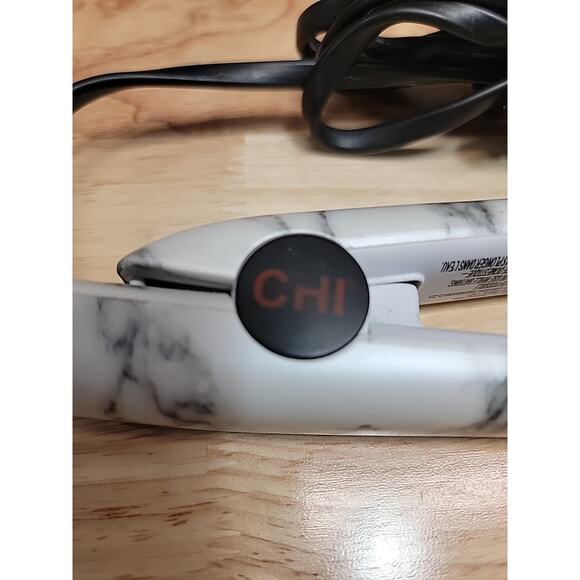CHI Tourmaline Ceramic Flat Iron 1\